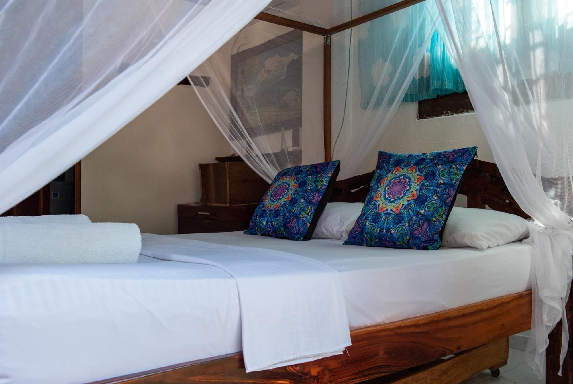 Casa Surf Mar Azul Hotel Palomino Exterior photo